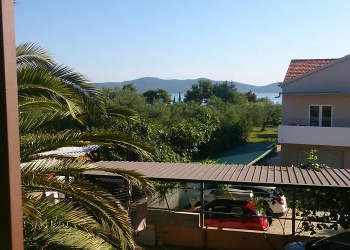 Апартаменты With A Parking Space Sukosan, Zadar - 5820